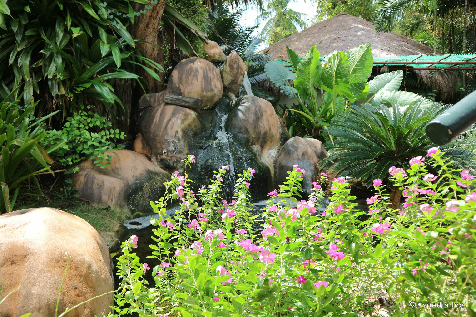 Dos Palmas Island Resort & Spa Puerto Princesa Exterior photo